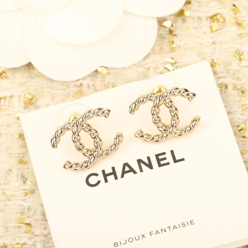 Comfortable Chxnxl Earrings 288395