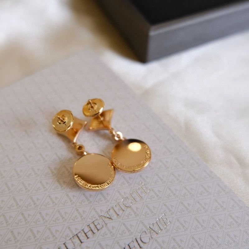 Classic LX Earrings 310979