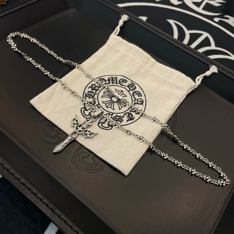 Trendy Chrxmx Hxxrts Necklaces 299224