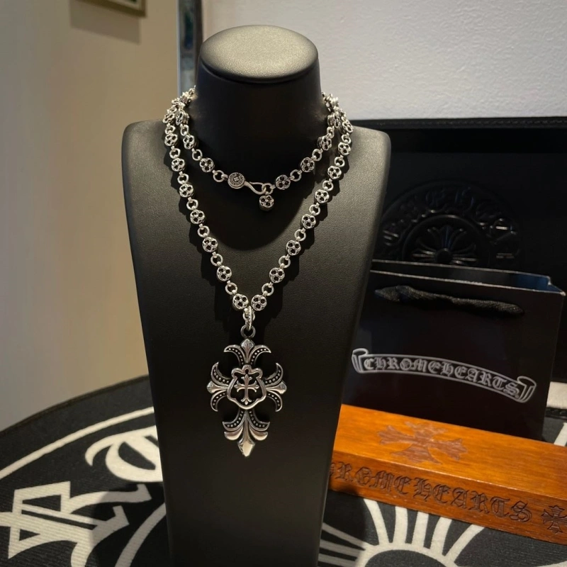 Functional Chrxmx Hxxrts Necklaces 299221