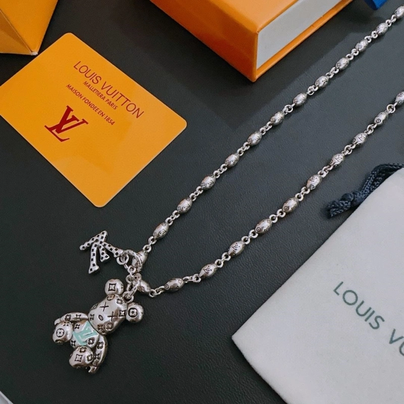Practical LX Necklaces 310403