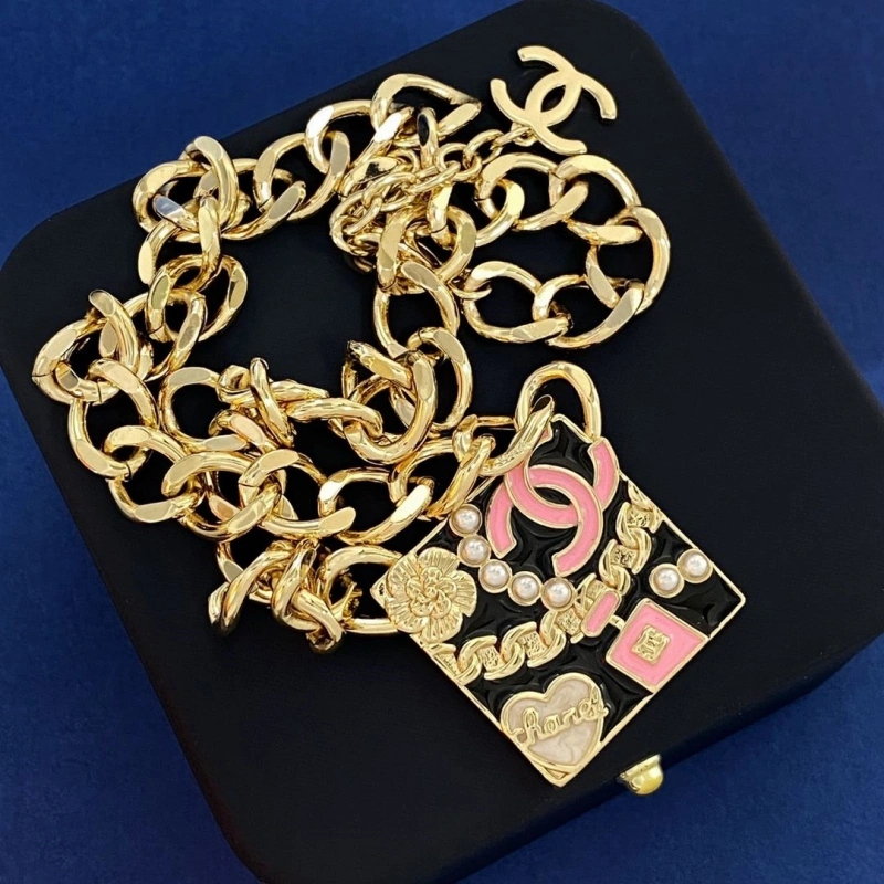 Comfortable Chxnxl Necklaces 287993