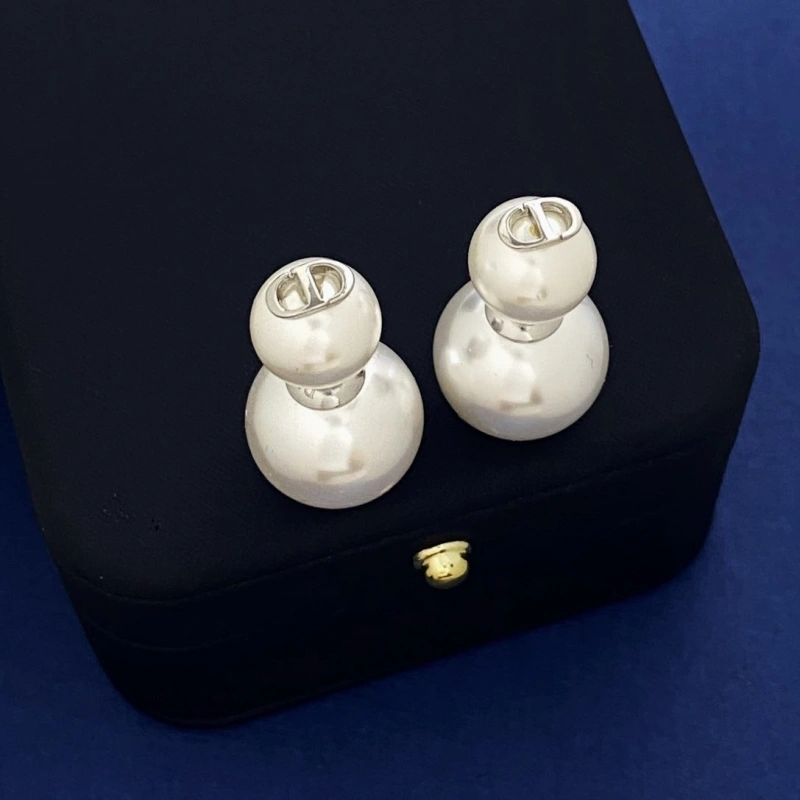 Refined Christian Dxxr Earrings 294753
