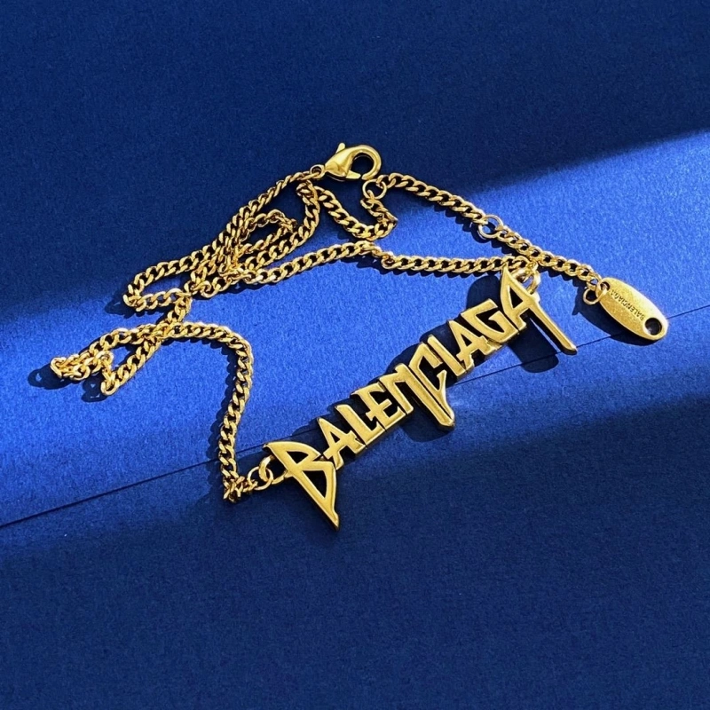 Fashionable Bxlxnciaga Necklaces 282282