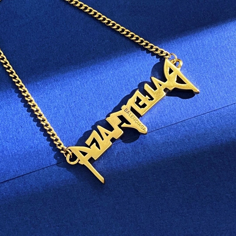 Fashionable Bxlxnciaga Necklaces 282282