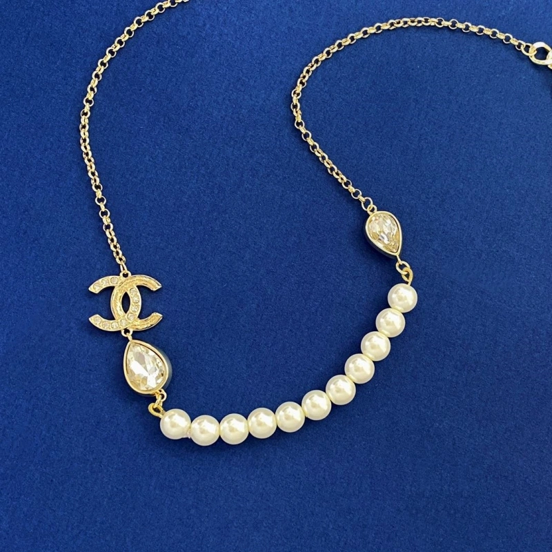 Comfortable Chxnxl Necklaces 287991