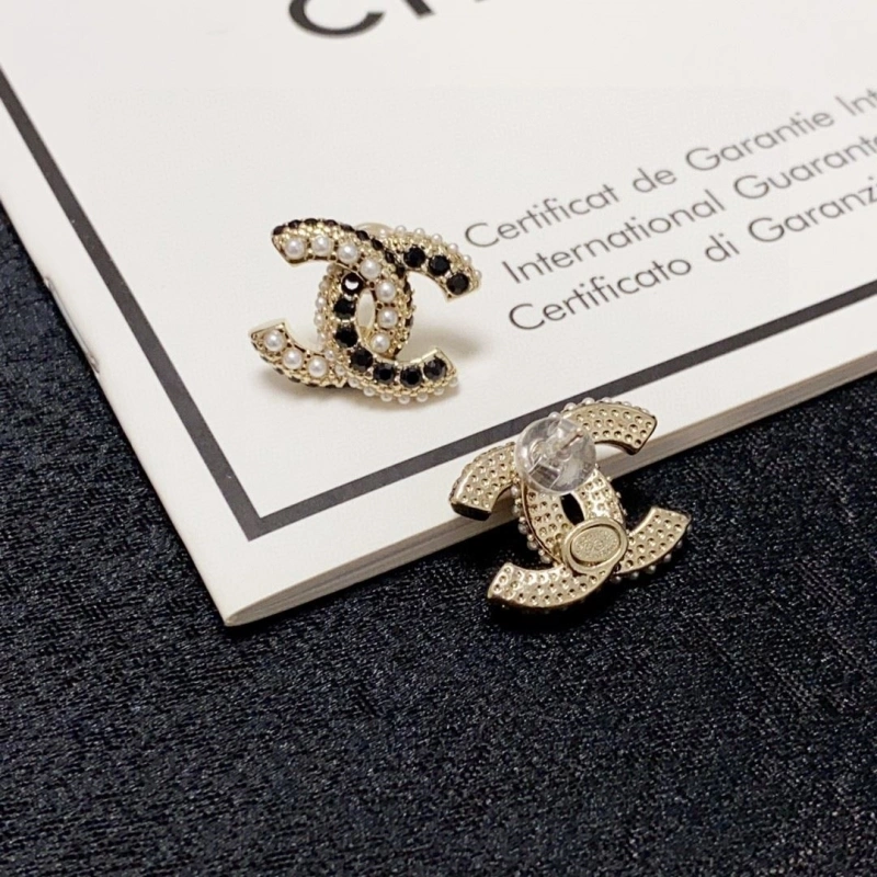 WellDesigned Chxnxl Earrings 288377