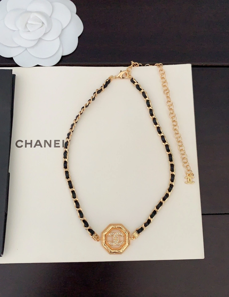 Chxnxl Necklaces ModernLook 287976