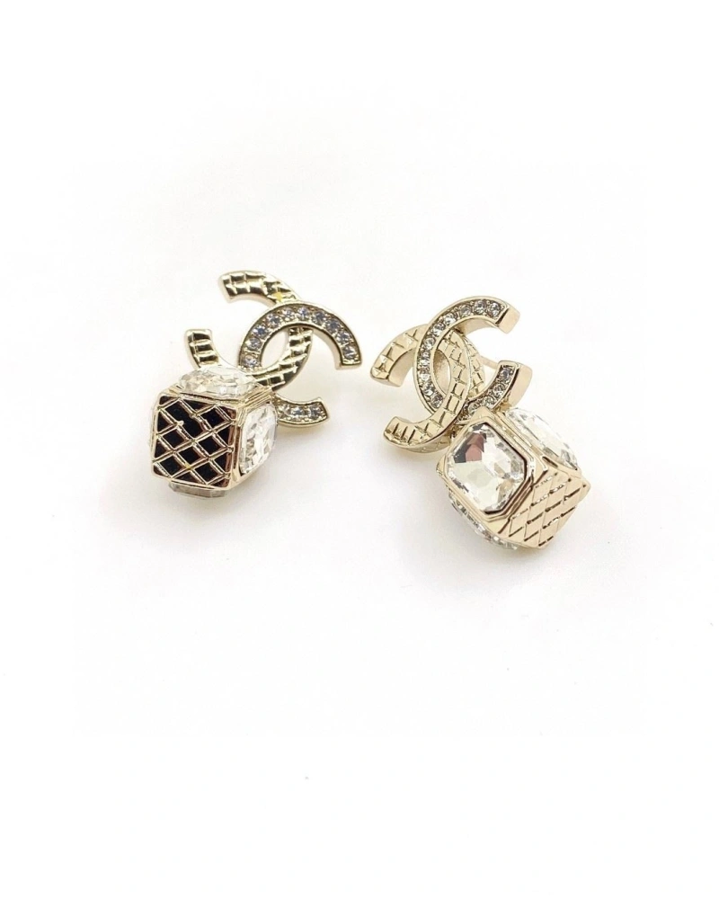 Efficient Chxnxl Earrings 288365