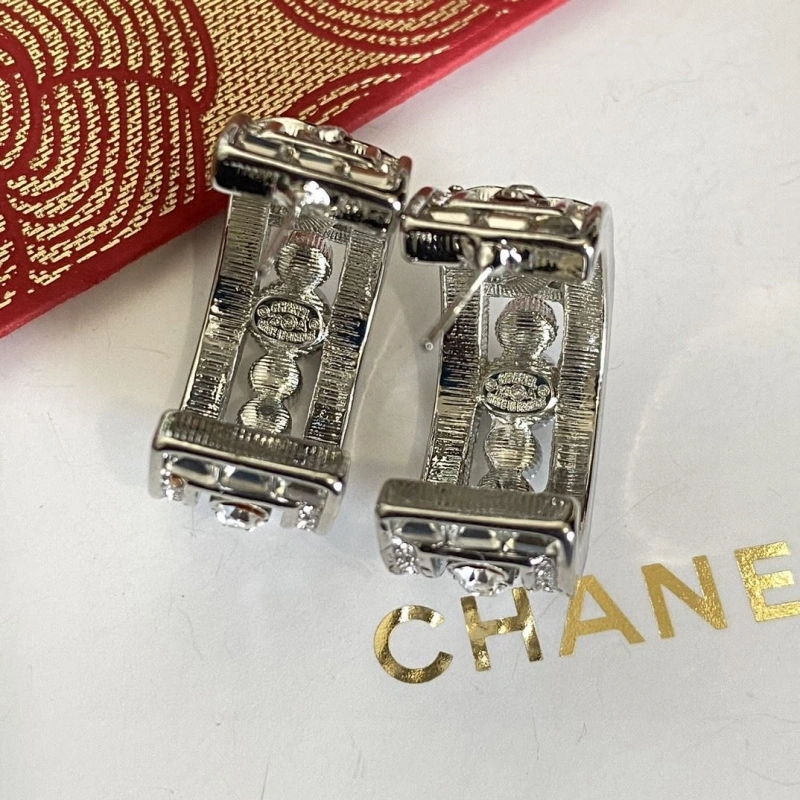 Soft Chxnxl Earrings 288354
