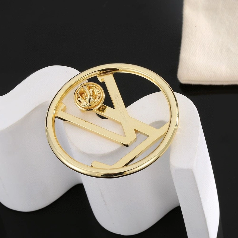 HighQuality LX Brooches 311040
