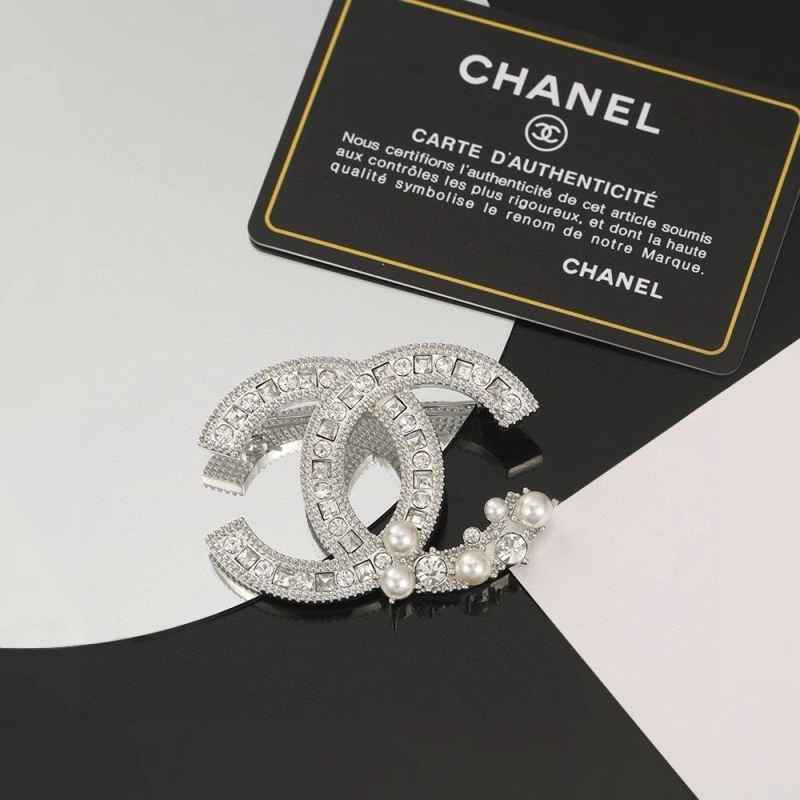 Chxnxl Brooches Resilient 289194