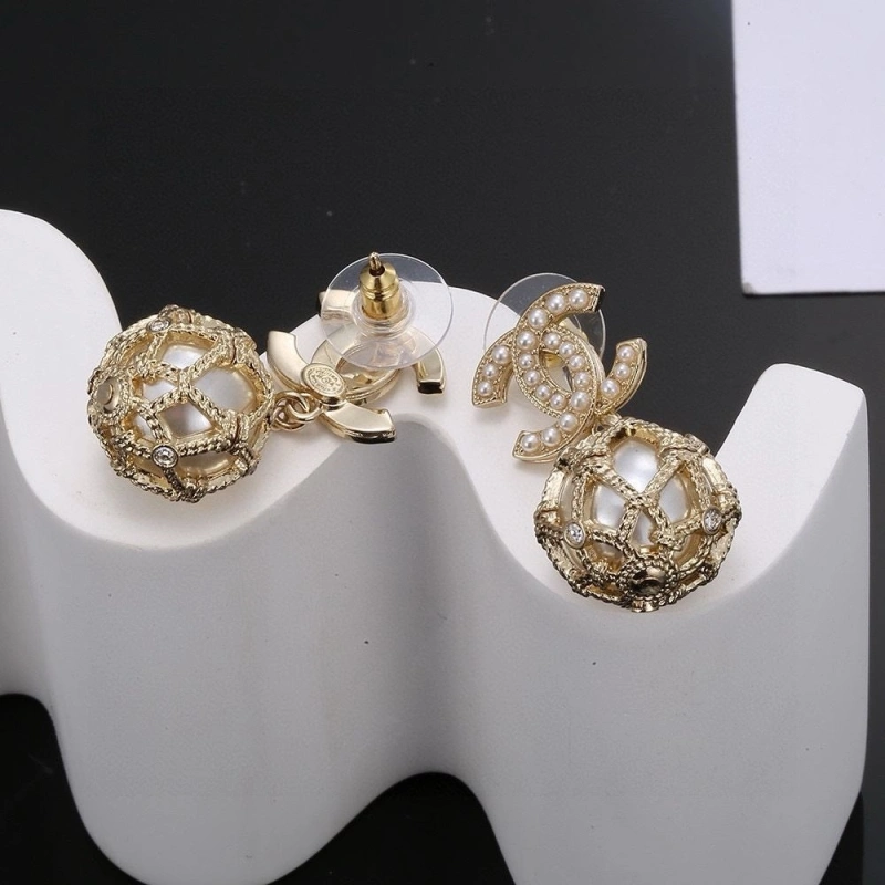 HighQuality Chxnxl Earrings 288347