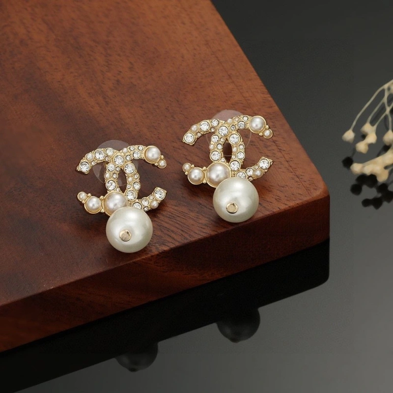 Comfortable Chxnxl Earrings 288345