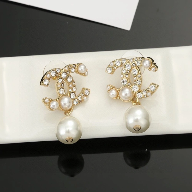 Comfortable Chxnxl Earrings 288345