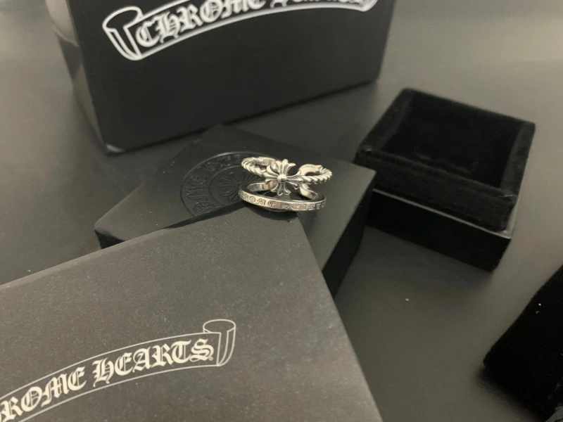 Chrxmx Hxxrts Rings Compact 299178