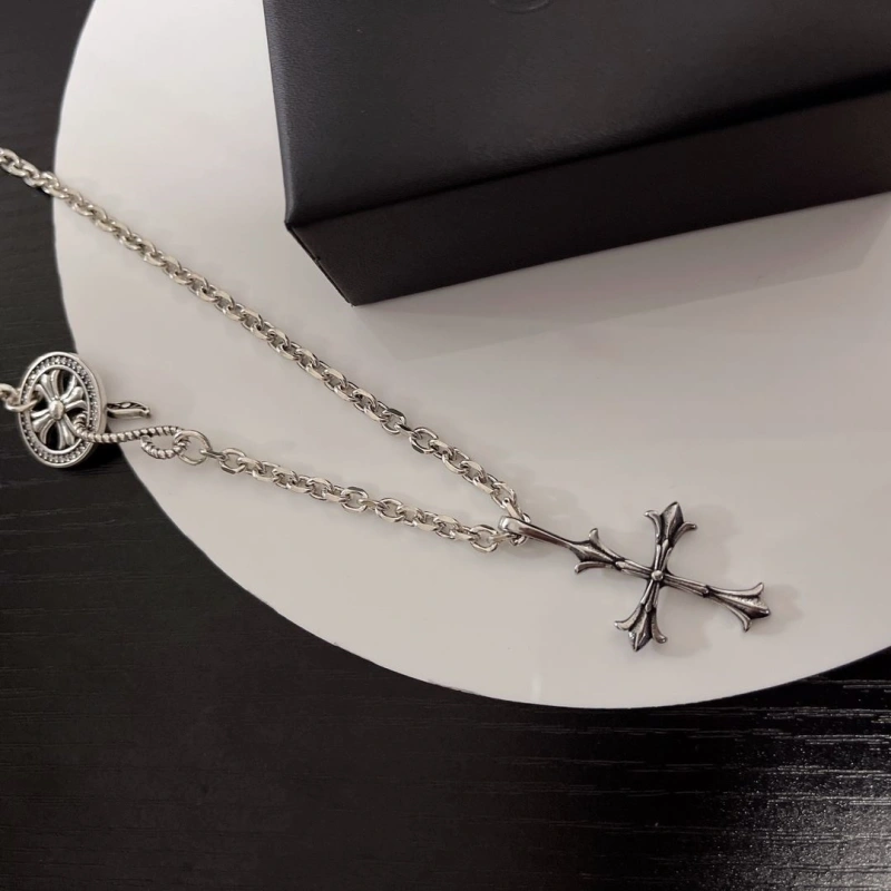 Compact Chrxmx Hxxrts Necklaces 299219