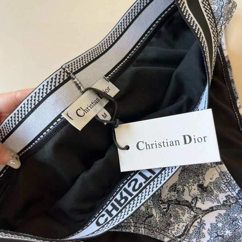 Fashionable DXXR 265072