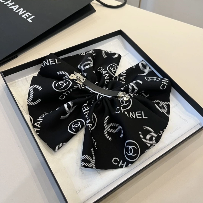 Sophisticated CHXNXL 268571