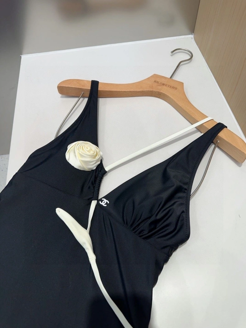 Sophisticated CHXNXL 265180