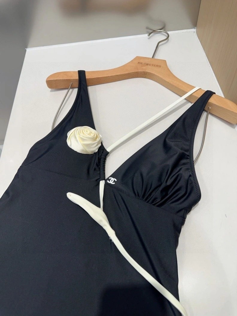 Sophisticated CHXNXL 265180