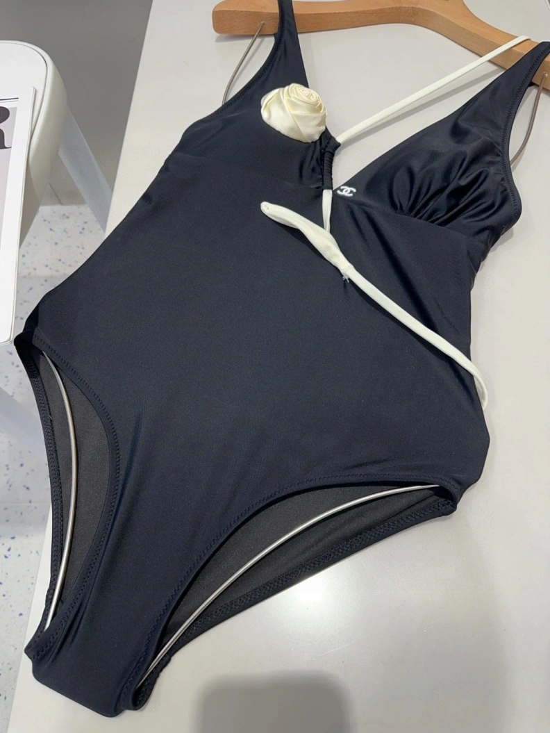 Sophisticated CHXNXL 265180