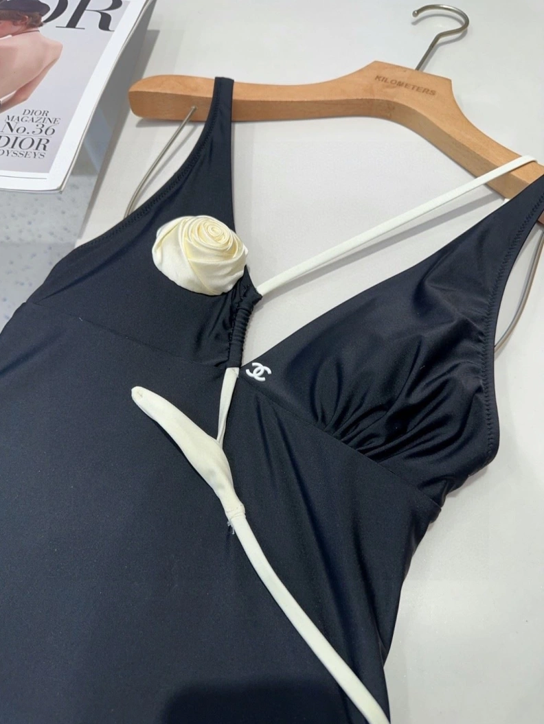 Sophisticated CHXNXL 265180
