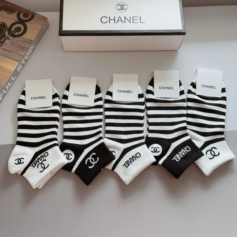 Sophisticated CHXNXL 262989