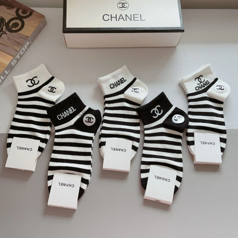 Sophisticated CHXNXL 262989