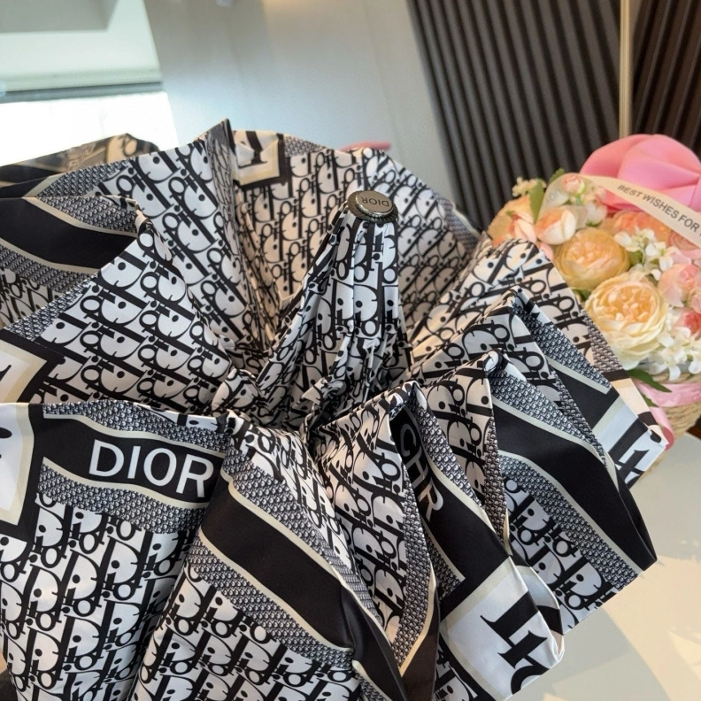 Bold DXXR 280613