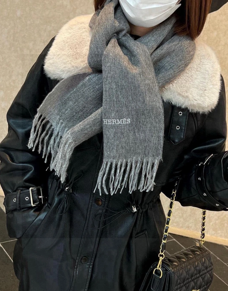 Elegant HXRMXS 272681