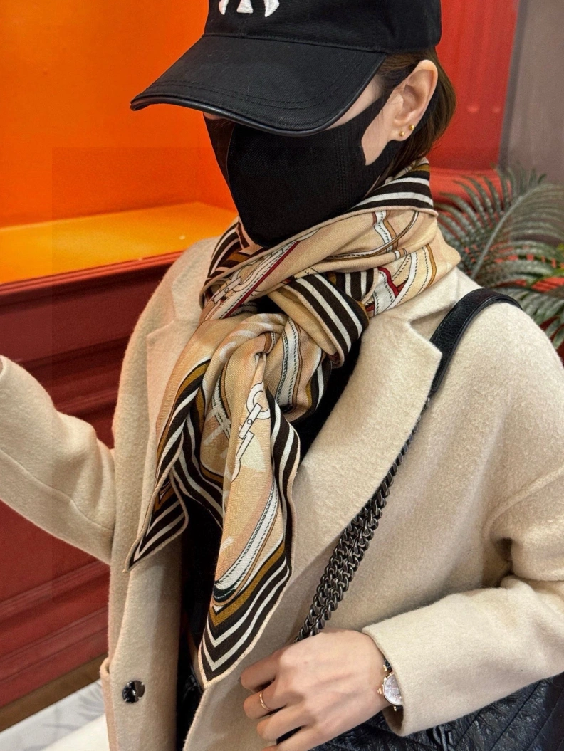 UrbanStyle HXRMXS 278344