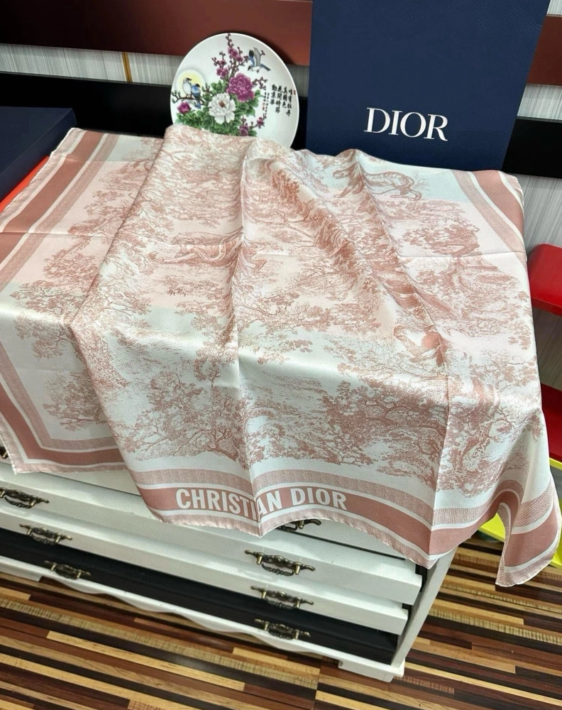 Practical DXXR 272851