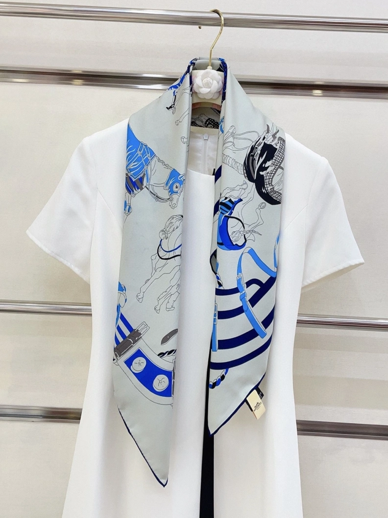 Cozy HXRMXS 272610