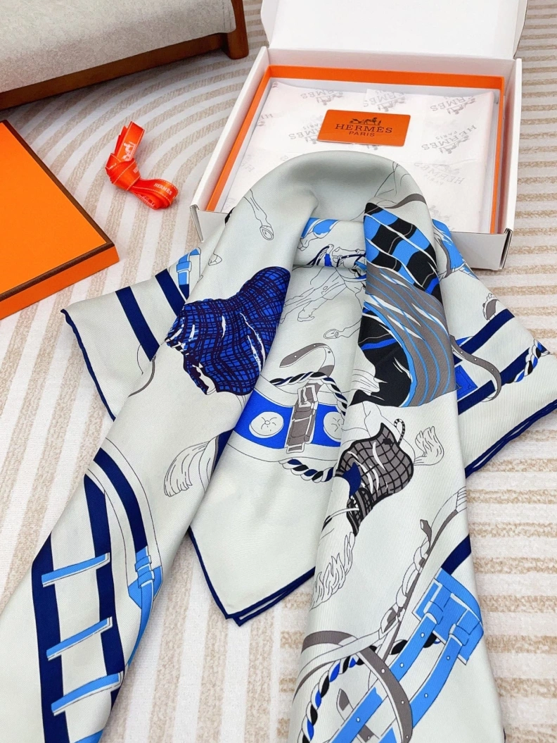 Cozy HXRMXS 272610