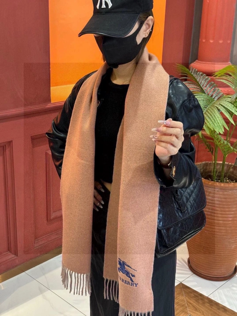 Stylish BXRBXRRY 273152