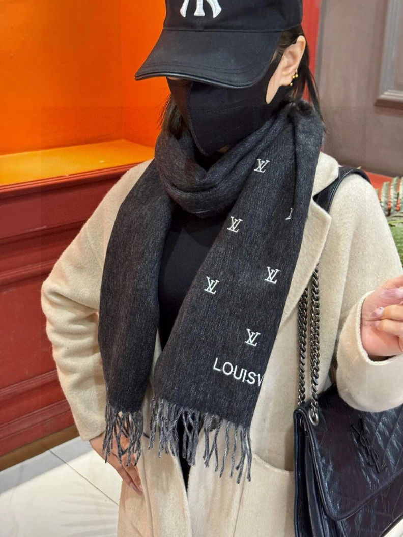 LX Comfortable 272366