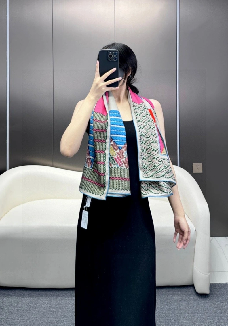 Trendy HXRMXS 272540