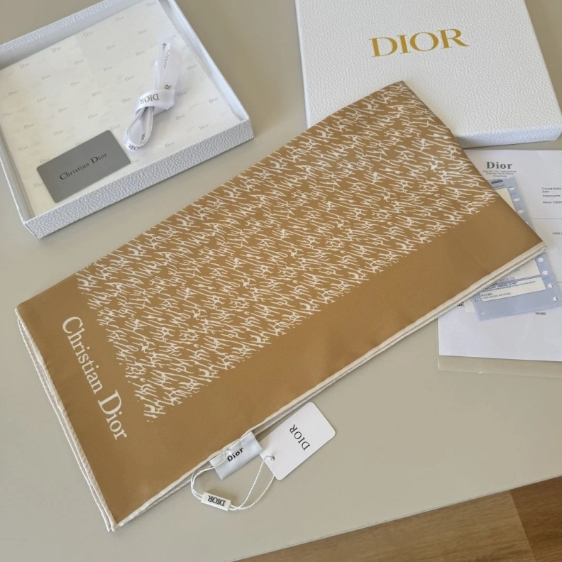 Modern DXXR 272804