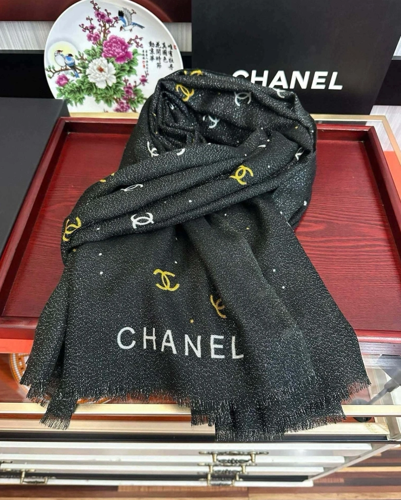 Sophisticated CHXNXL 272928