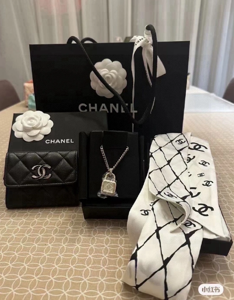 EyeCatching CHXNXL 278588