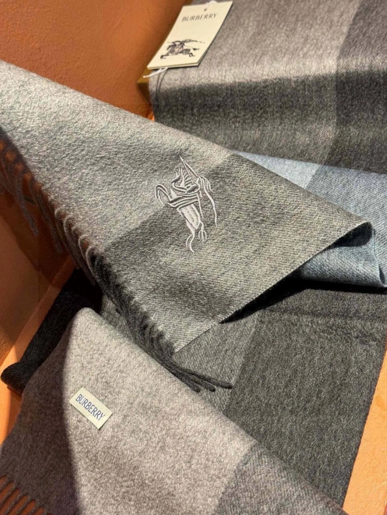 Sleek BXRBXRRY 273115
