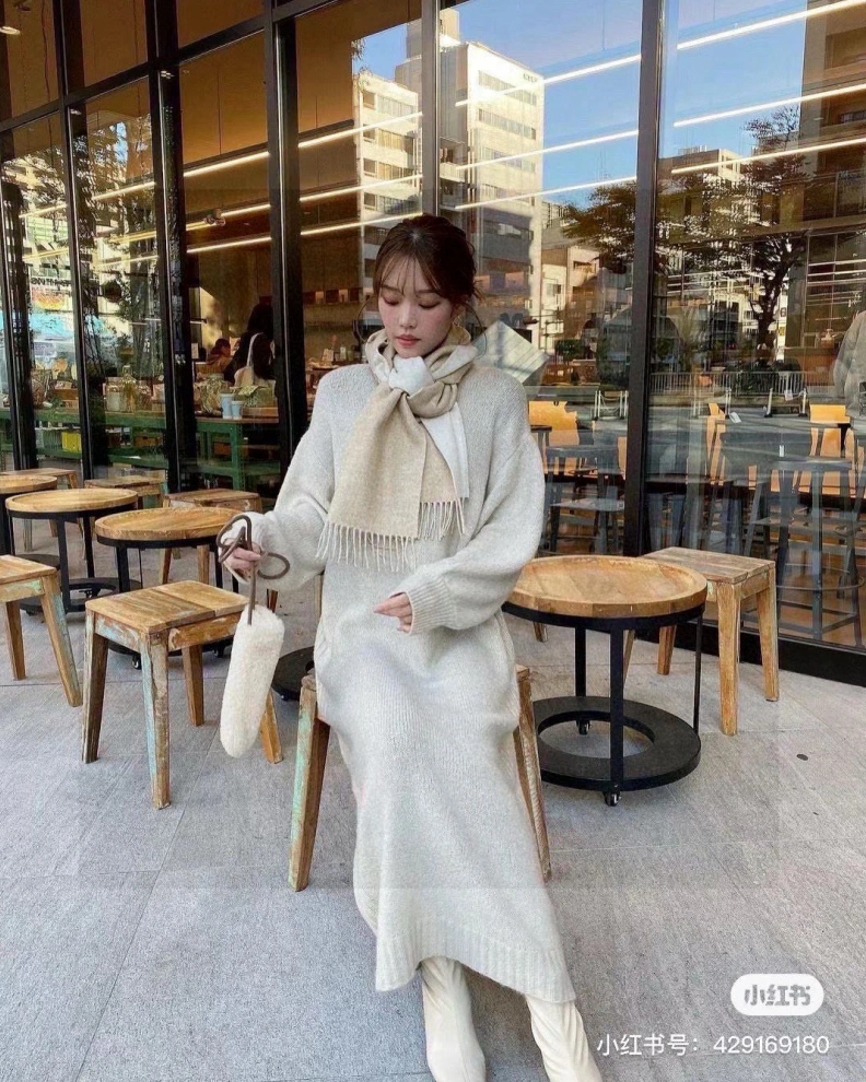 Sophisticated LXXWE 272400