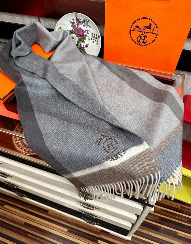 Comfortable HXRMXS 272412