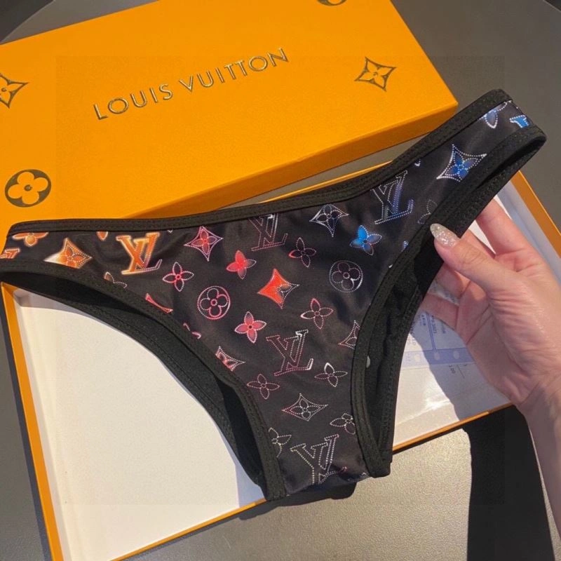 Cozy LXXIS VXXTTON 265992