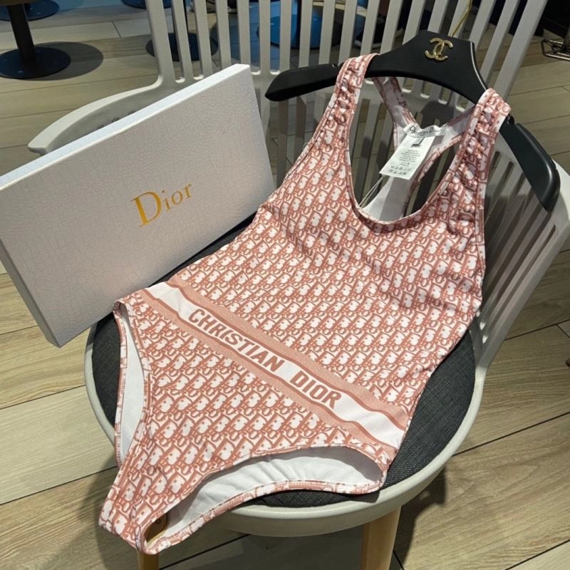 CHRISTIAN DXXR HighQuality 266239