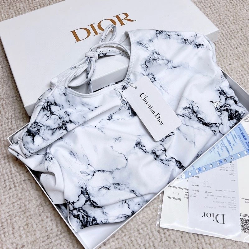 Fashionable CHRISTIAN DXXR 266217