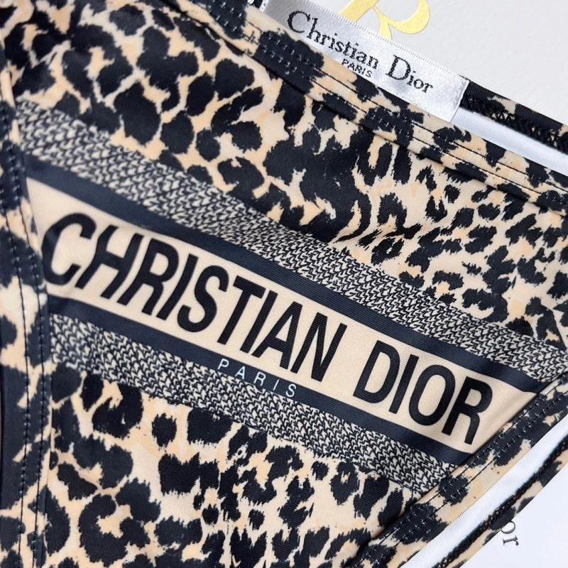 Trendsetting CHRISTIAN DXXR 266215