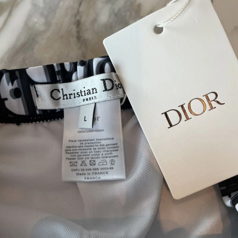 UrbanStyle CHRISTIAN DXXR 266202