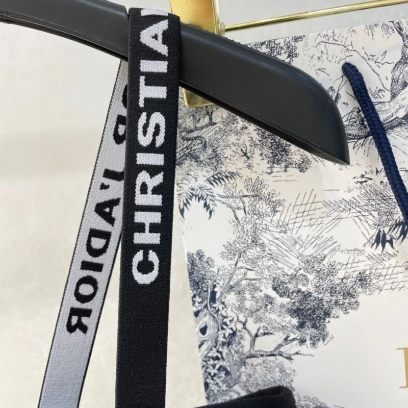 CHRISTIAN DXXR ModernLook 266211